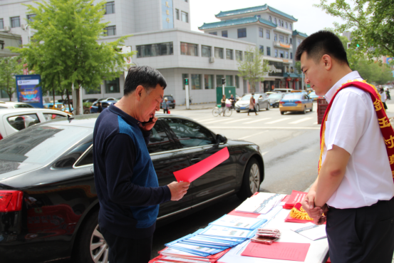 征信服務(wù)小微企與民營(yíng)企業(yè)融資發(fā)展